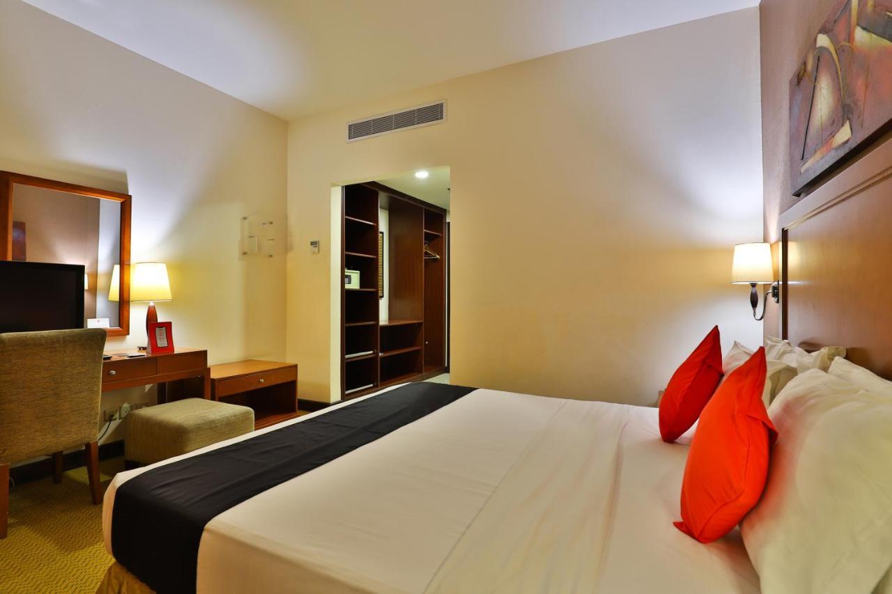 مينا بلازا الطائف Mena Plaza Taif Hotell Exteriör bild