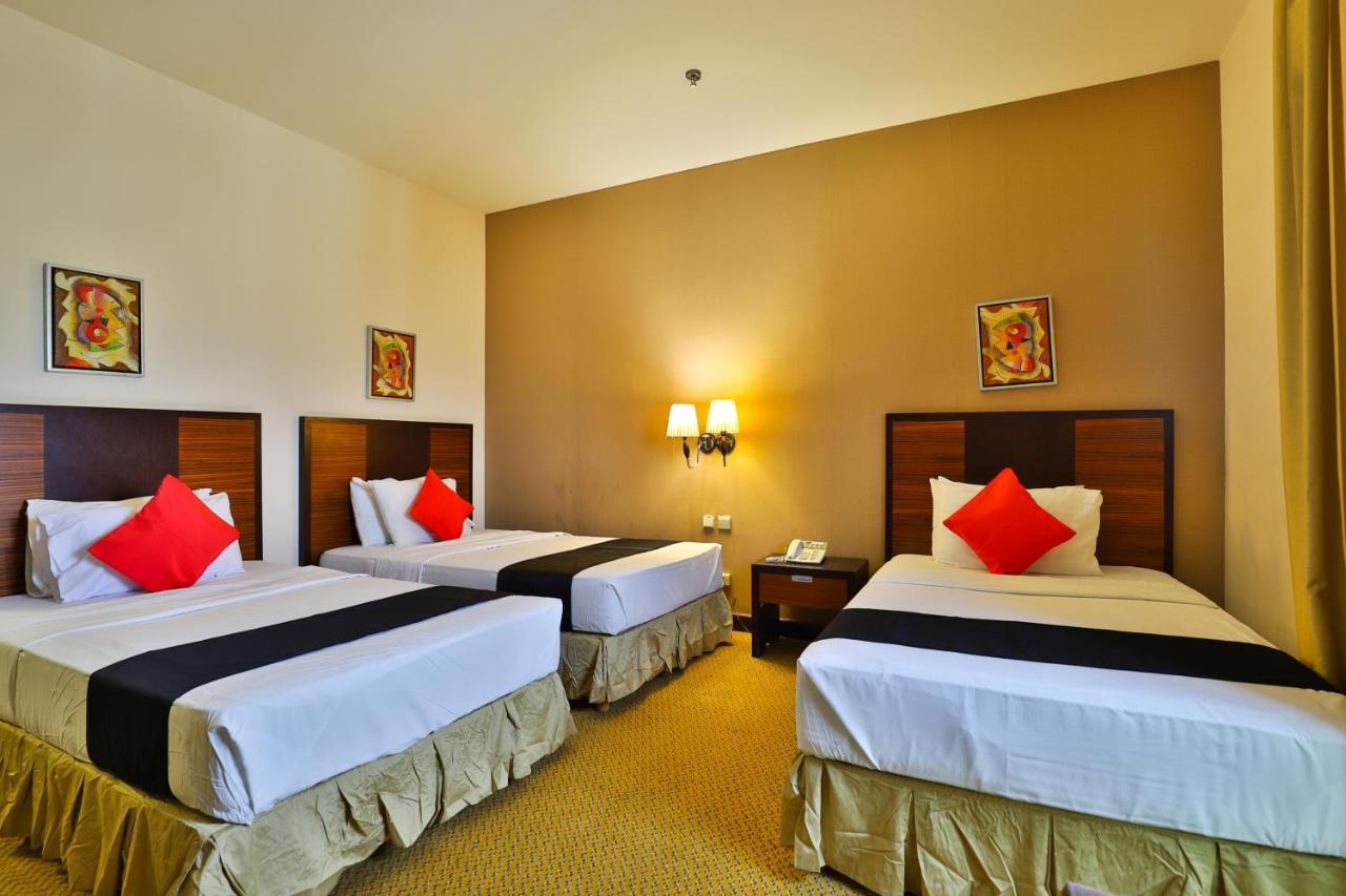 مينا بلازا الطائف Mena Plaza Taif Hotell Exteriör bild